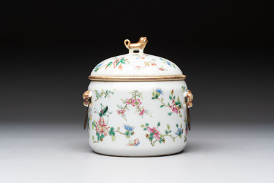 Three Chinese famille rose covered teapots and a warming bowl, Tongzhi, Guangxu and L&uuml; Zhi Xiang Zhi 呂芷薌製 marks, 19th C.