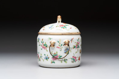 Three Chinese famille rose covered teapots and a warming bowl, Tongzhi, Guangxu and L&uuml; Zhi Xiang Zhi 呂芷薌製 marks, 19th C.
