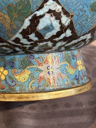 A Chinese cloisonn&eacute; 'Peony and Chrysanthemum' vase, 19th C.