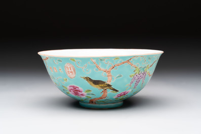 A Chinese turquoise-ground grisaille-decorated Dayazhai-style bowl and a libation cup, Yong Qing Chang Chun 永慶長春 mark, 19th C.
