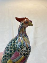 * A pair of Chinese famille rose models of pheasants, 18/19th C.