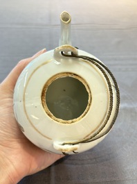 Four Chinese blue, white and famille rose covered teapots, Tongzhi and Hu Mao Ji 胡茂記 mark, Kangxi and later