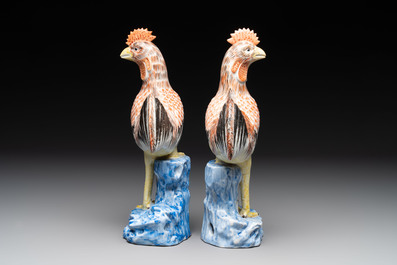 * A pair of Chinese polychrome-glazed models of roosters, 18/19th C.