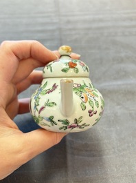 Four Chinese blue, white and famille rose covered teapots, Tongzhi and Hu Mao Ji 胡茂記 mark, Kangxi and later