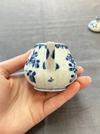 Four Chinese blue, white and famille rose covered teapots, Tongzhi and Hu Mao Ji 胡茂記 mark, Kangxi and later