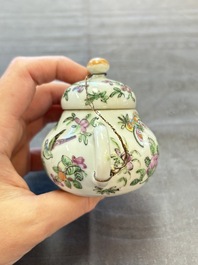 Four Chinese blue, white and famille rose covered teapots, Tongzhi and Hu Mao Ji 胡茂記 mark, Kangxi and later