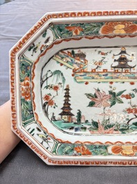A Chinese famille verte dish and a blue and white dish, Kangxi/Qianlong