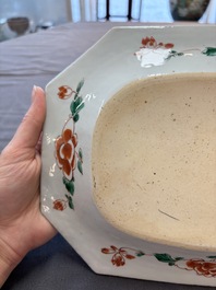 A Chinese famille verte dish and a blue and white dish, Kangxi/Qianlong
