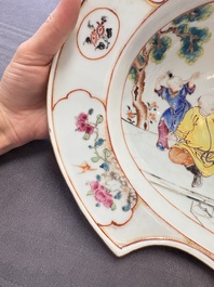 A Chinese Canton famille rose shaving bowl with figurative design, Qianlong