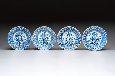 19 Chinese blue and white plates with antiquities, floral, and landscape design, Kangxi
