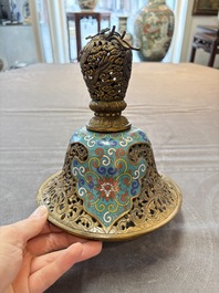 A Chinese cloisonn&eacute; tripod censer and cover, 19th C.