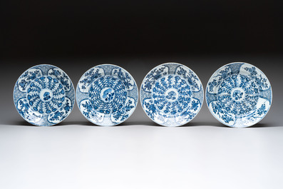 19 Chinese blue and white plates with antiquities, floral, and landscape design, Kangxi