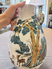 A fine Chinese famille rose 'hu' 'deer and monkey' vase, 19th C.