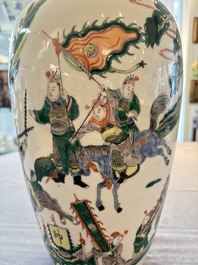 A Chinese famille verte 'Feng Shen Yan Yi 封神演義' vase, Kangxi mark, 19th C.