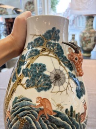 A fine Chinese famille rose 'hu' 'deer and monkey' vase, 19th C.