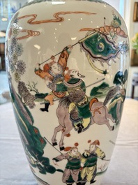 A Chinese famille verte 'Feng Shen Yan Yi 封神演義' vase, Kangxi mark, 19th C.