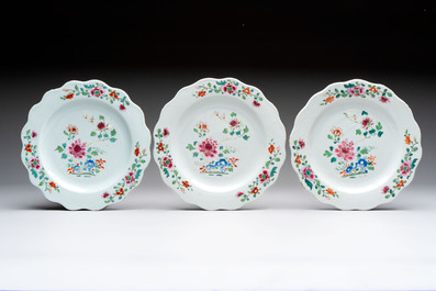 22 Chinese blue, white and famille rose wares, Kangxi and Qianlong