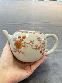 A Chinese famille verte teapot and a gilt-decorated iron-red teapot, Kangxi