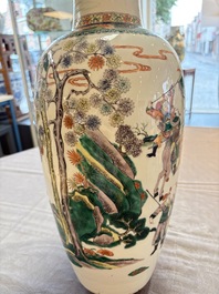 A Chinese famille verte 'Feng Shen Yan Yi 封神演義' vase, Kangxi mark, 19th C.