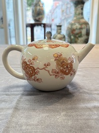 A Chinese famille verte teapot and a gilt-decorated iron-red teapot, Kangxi