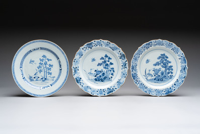 18 Chinese blue and white plates and saucers with floral design, 18th C.