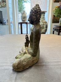 A rare Thai bronze Buddha Shakyamuni, Mon-Dvaravati period, 8/9th C.
