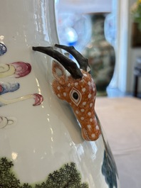 A fine Chinese famille rose 'hu' 'deer and monkey' vase, 19th C.
