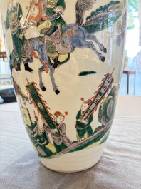 A Chinese famille verte 'Feng Shen Yan Yi 封神演義' vase, Kangxi mark, 19th C.