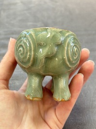 A fine Chinese Longquan celadon 'luduan' censer, Ming