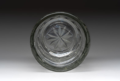 An engraved 'masonic' glass vase, freemasonry, 19/20th C.