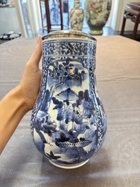 A Japanese Arita blue and white jug and a silver-mounted tankard, Edo, 17/18th C.
