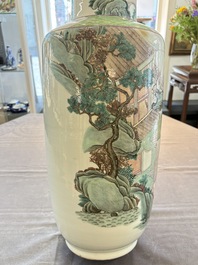 A fine Chinese famille rose 'Qi Guan Xun Mu 棄官尋母' rouleau vase, Qianlong mark, 19th C.