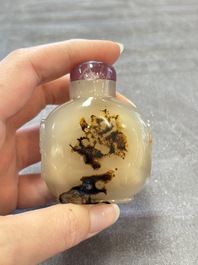 A collection of nine Chinese agate snuff bottles, 20th C.