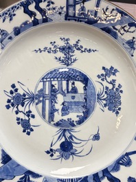 Two large Chinese blue and white 'Meng De Xian Dao 孟德獻刀' dishes, Kangxi