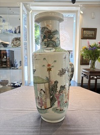 A fine Chinese famille rose 'Qi Guan Xun Mu 棄官尋母' rouleau vase, Qianlong mark, 19th C.