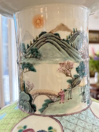 A fine Chinese famille rose 'Qi Guan Xun Mu 棄官尋母' rouleau vase, Qianlong mark, 19th C.