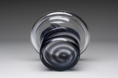 Willem Heesen (The Netherlands, 1925-2007): Two glass vases, signed and numbered, De Oude Horn, 1978