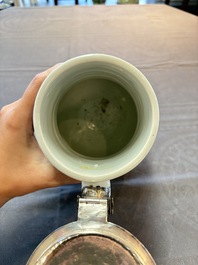 A Japanese Arita blue and white jug and a silver-mounted tankard, Edo, 17/18th C.