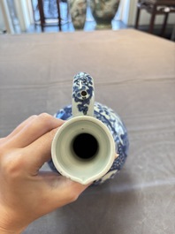 A Japanese Arita blue and white jug and a silver-mounted tankard, Edo, 17/18th C.