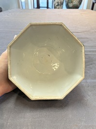 A Chinese Bencharong bowl and cover for the Thai market, 19th C.