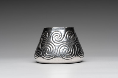 A silver amphora on stand and a Lalaounis silver vase, 925/000, Greece, 20th C.