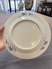 Six Chinese blue and white plates with floral design, Qianlong