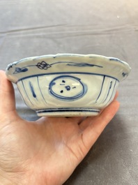 Five Chinese blue and white 'klapmuts' bowls with figural design, Wanli