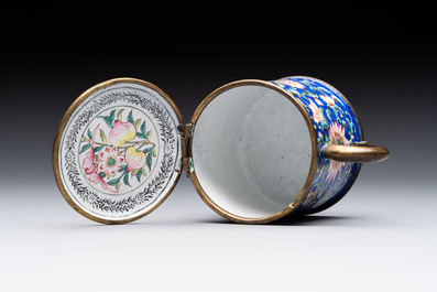 A Chinese Canton enamel mustard jar and square dish, Qianlong/Jiaqing