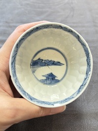13 Chinese blue and white cups and 15 saucers, Kangxi