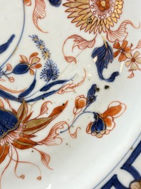 Three Chinese Imari-style dishes with floral design, Yongzheng