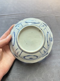 Five Chinese blue and white 'klapmuts' bowls with figural design, Wanli