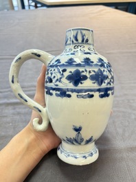 A Chinese blue and white jug and an Imari-style tankard, Transitional period/Kangxi