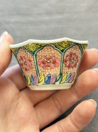 13 Chinese famille rose cups and 15 saucers, Yongzheng/Qianlong