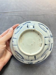Five Chinese blue and white 'klapmuts' bowls with figural design, Wanli